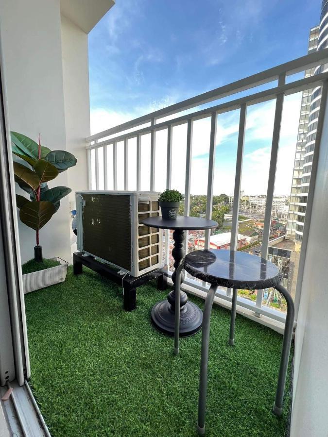 Inspiria Abreeza Davao Aparthotel Buitenkant foto