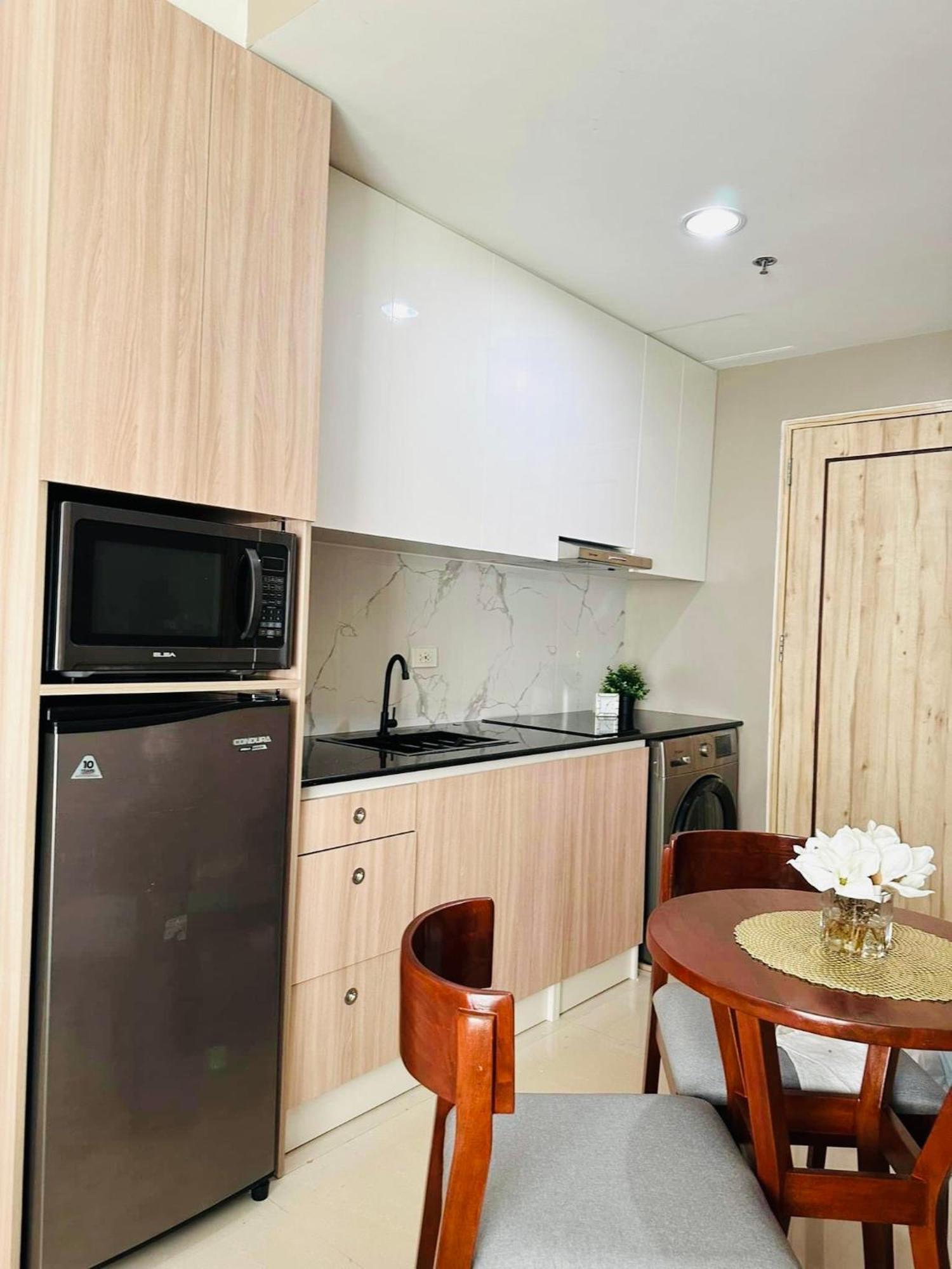 Inspiria Abreeza Davao Aparthotel Buitenkant foto